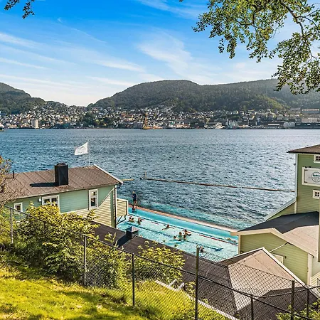 Dinbnb L 250m To Bryggen I Rooftop I Spacious Luxury Lägenhet *